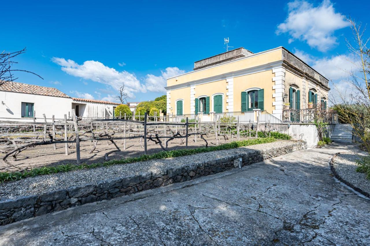 Ninina Nel Cuore Del Parco Dell'etna X10 *